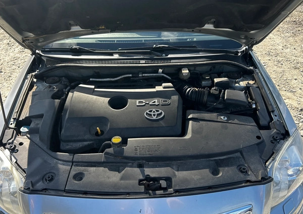 Toyota Avensis cena 5900 przebieg: 613000, rok produkcji 2007 z Wrocław małe 172